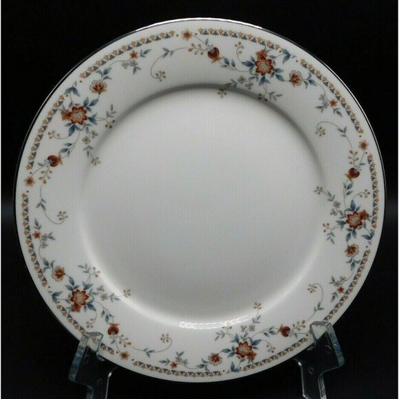 Noritake Ivory China Adagio Porcelain Dinner Plate 10 5/8" Floral Design White - Picture 1 of 2